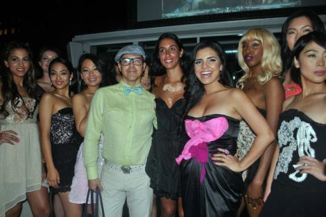 296956_401818136545389_1016647486_n