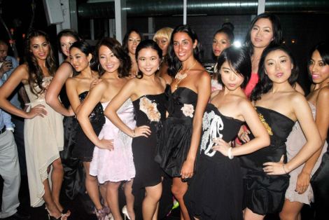 417322_401818083212061_883493379_n