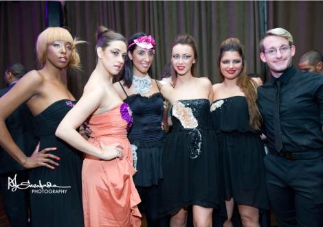 207582_562470727103504_1724085842_n