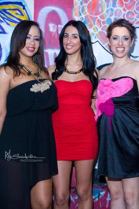 16630_580136845336892_509230569_n