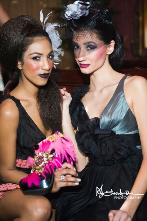 385444_613207505363159_1635976985_n