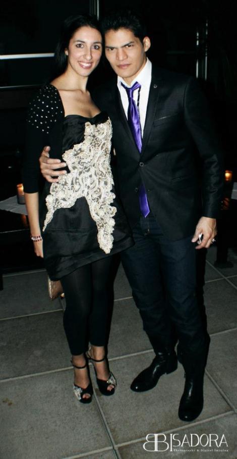 404790_327896130645775_380633770_n