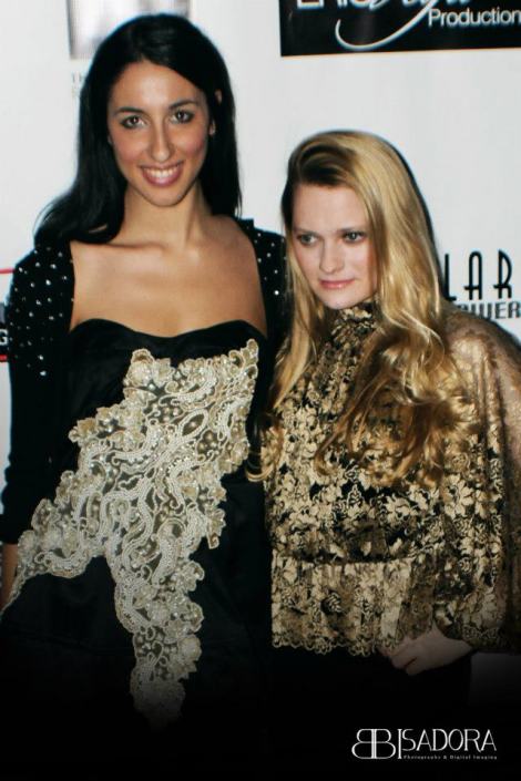 560005_327893713979350_1945049661_n