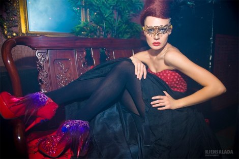 600467_611917105492199_124319580_n