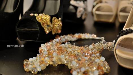 296116_162408470608743_1401161786_n