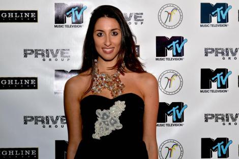 1620281_703984912997602_1279983400_n